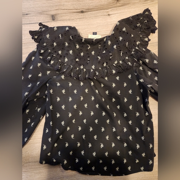 Universal Thread blouse - Picture 7 of 7